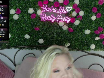 Siennaluxx webcam model stream image