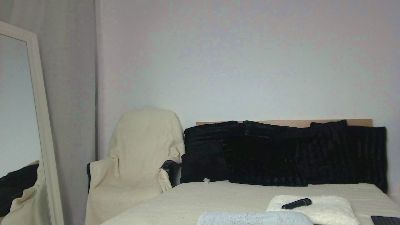 Layla23 webcam model stream image