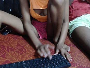 Lovewins webcam model stream image