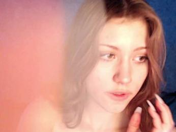 suenya webcam model stream image