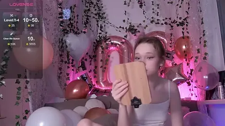 Kellybbface webcam stripchat model stream image