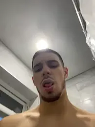 daddyshomeee_ webcam model stream image