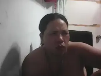 hotwet_mama4uxx webcam model stream image