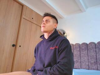 Marko Toro webcam model stream image