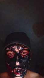 Iza__ak webcam model stream image