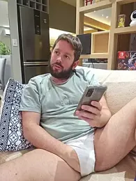 RipMyUnderwear webcam model stream image