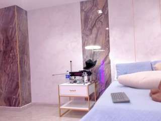 lenathompson webcam camsoda model stream image