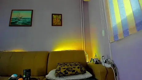 Shestifold_ webcam model stream image