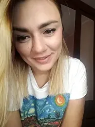 KrissSexi webcam model stream image