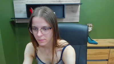 Megi_Sensual webcam cam4 model stream image