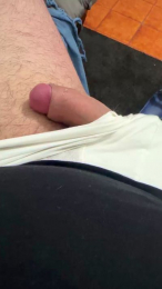 Alej2424 webcam model stream image