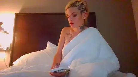Tattedslut15 webcam stripchat model stream image