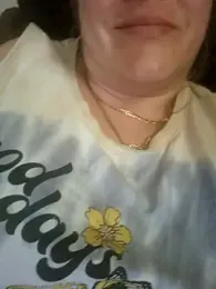 Off_the_Lesh webcam model stream image