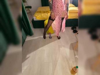 Nelonia webcam bongacams model stream image