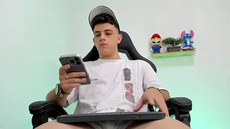 Mikecooper webcam model stream image