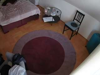 voyeurcam-julmodels-whitebed-5 webcam model stream image