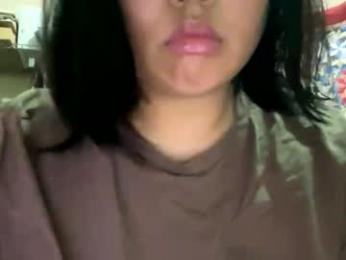 kuromixx444 webcam model stream image