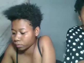 louane98 webcam model stream image