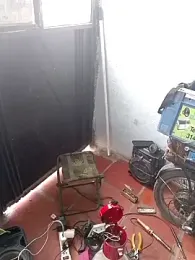 Bmwhot webcam model stream image