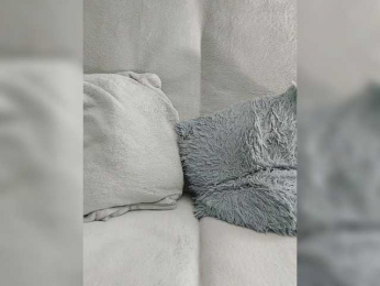 Tina_ webcam model stream image