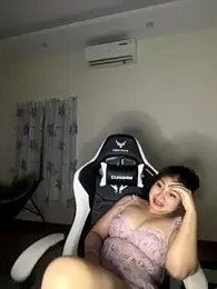 __MeiMei__ webcam model stream image