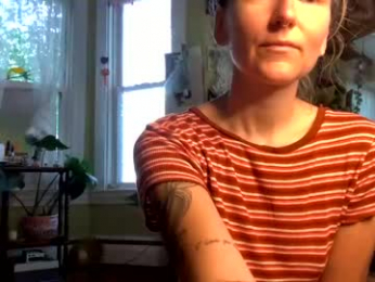 thefoxglovefairy webcam model stream image