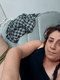 esineee webcam model stream image
