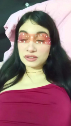 DevineSimone webcam cam4 model stream image