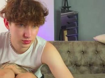 em_chipsi webcam chaturbate model stream image