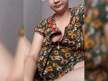 AugustinaCrys webcam model stream image