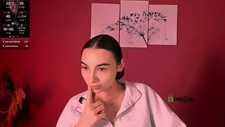 kira_light__ webcam model stream image