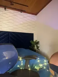 tim__fox webcam model stream image