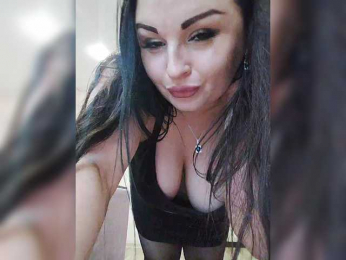 SilverCrystal webcam model stream image