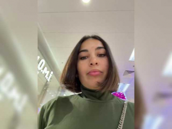 Talilia webcam bongacams model stream image