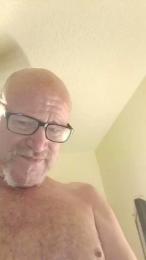 Badidealetsdoit webcam model stream image