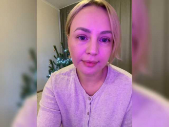 CozySandra webcam model stream image