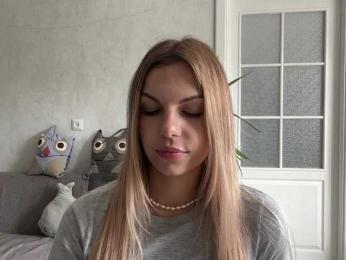 CarlotaWnorowski webcam model stream image
