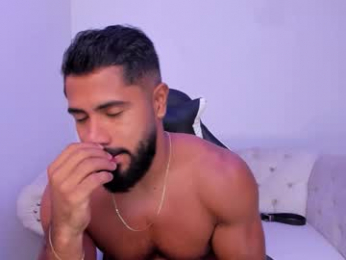 santiago_huntt webcam model stream image