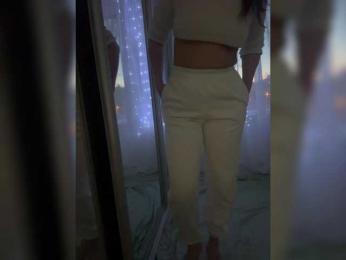 BumbleCrazzzy webcam model stream image