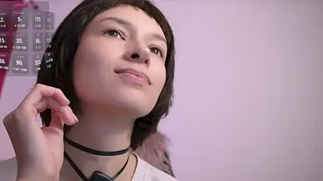 YourDarlingVivian webcam model stream image