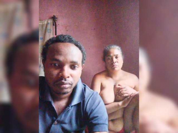 Aiiina webcam model stream image