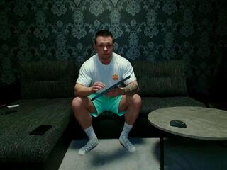 Lerroy Alpha webcam model stream image