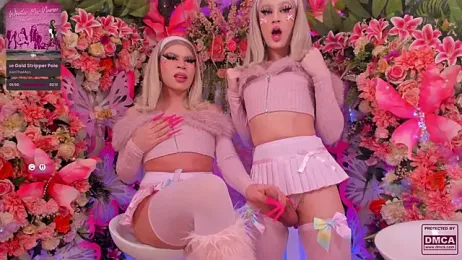 SpicySluts webcam stripchat model stream image