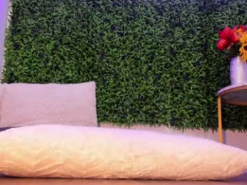 hotfallingdevil webcam model stream image