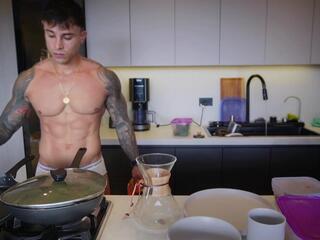 Belami Colton webcam flirt4free model stream image