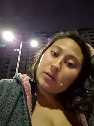 Celeem_ webcam model stream image