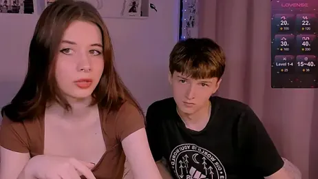 CoddleWeeper_ webcam model stream image