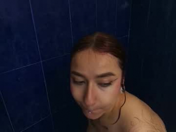 tender_dust webcam model stream image