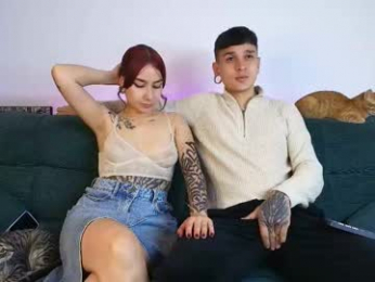 tender_dust webcam model stream image