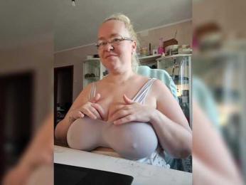 Viola27 webcam model stream image